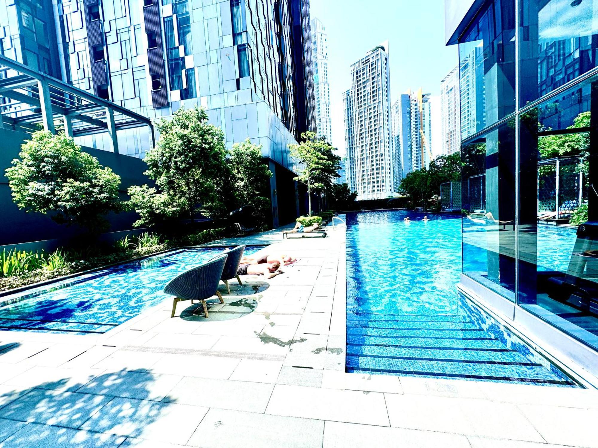 Pangsapuri The Klcc At Star Sky Pools Kuala Lumpur